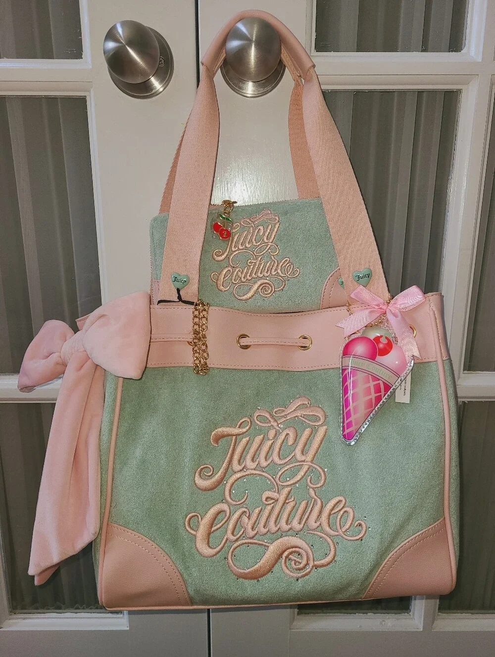 Juicy Couture Bag & Wallet Set🍦 - Picture 1 of 10